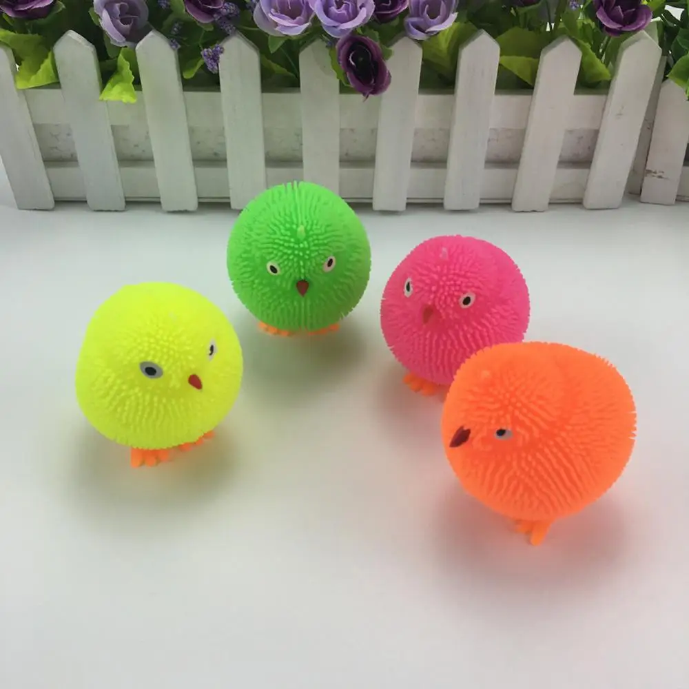 Flashing LED Cute Chickens Squidgy Puffer Ball Squeeze Stress Relieve Kids Toy