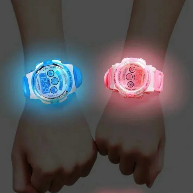 Reloj Digital con Flash colorido para niños y niñas, relojes deportivos luminosos LED de camuflaje para niños, reloj electrónico resistente al agua