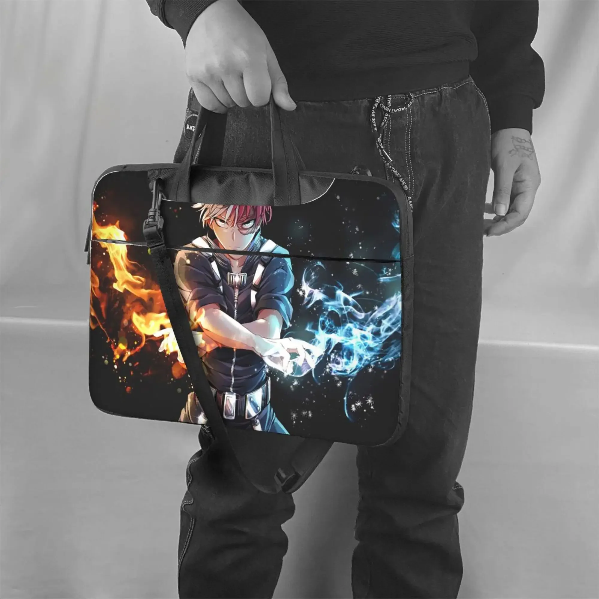 حقيبة كتف للكمبيوتر المحمول Todoroki BNHA متوافقة مع 13/14/15.6 بوصة Boku No My Hero Academia Anime Manga Netbook PC Cover Pouch