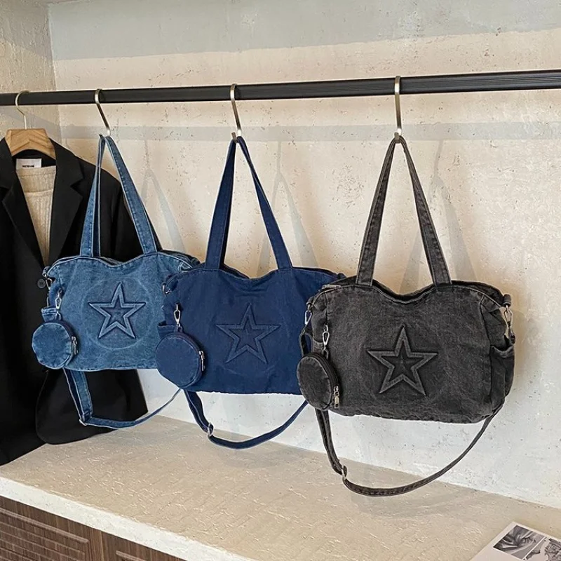 

Модная модная большая сумка для женщин с кожаным логотипом и высококачественным уникальным дизайном