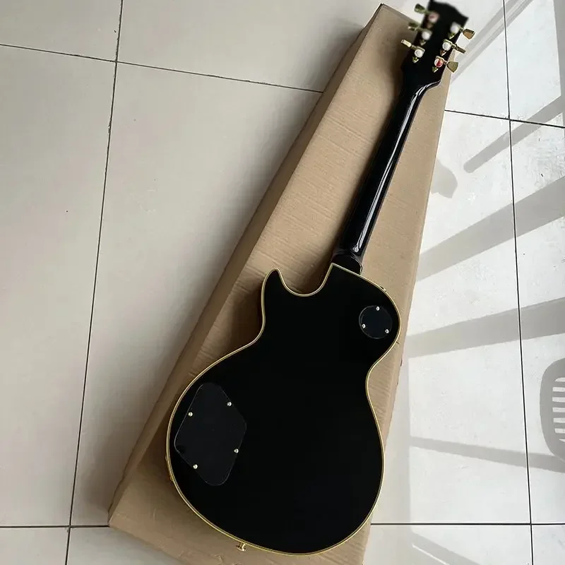 Classic hot selling  guitar, professional level, quality assurance, fast delivery