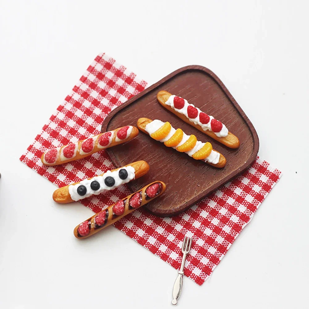 1 個 1/12 ドールハウスアクセサリーミニチュアフレンチバゲットミニフルーツクリームパン模型玩具ドールハウス装飾 OB11