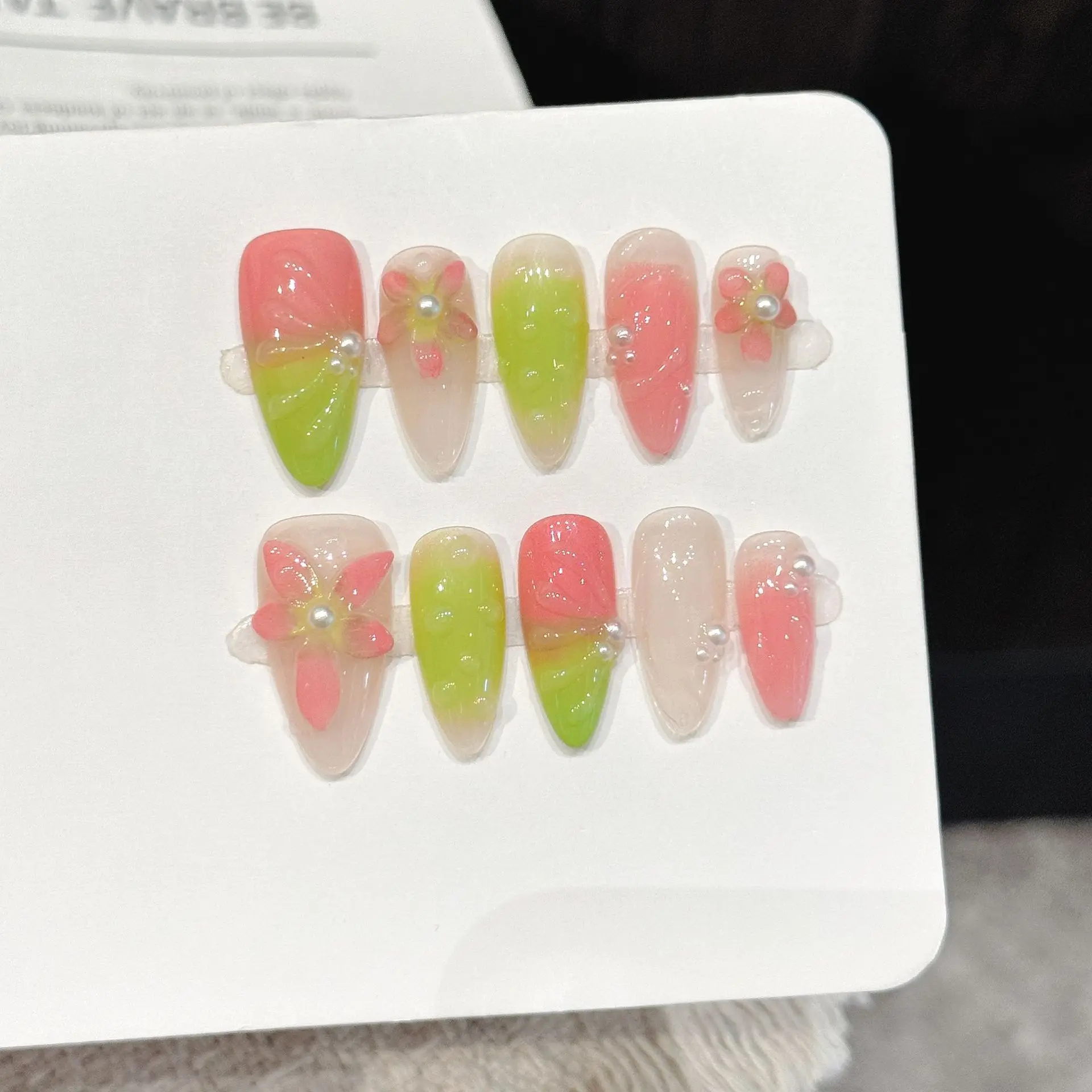 10pcs Gentle Almond Handmade False Nails Green Grape Guava Sweet French Style Fake Nails With 3D Carving Flower Press On Nails