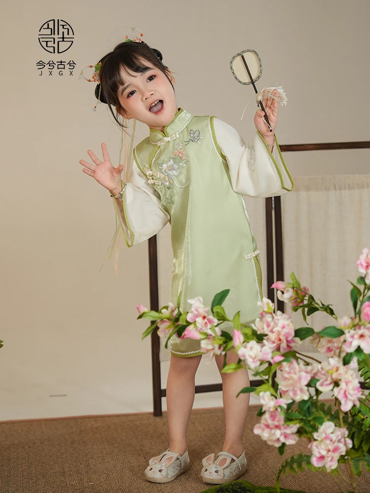 Hanfu-女の子のための長袖ドレス,レトロなスタイルの埋め込み式グリーンドレス,中国の再版,秋