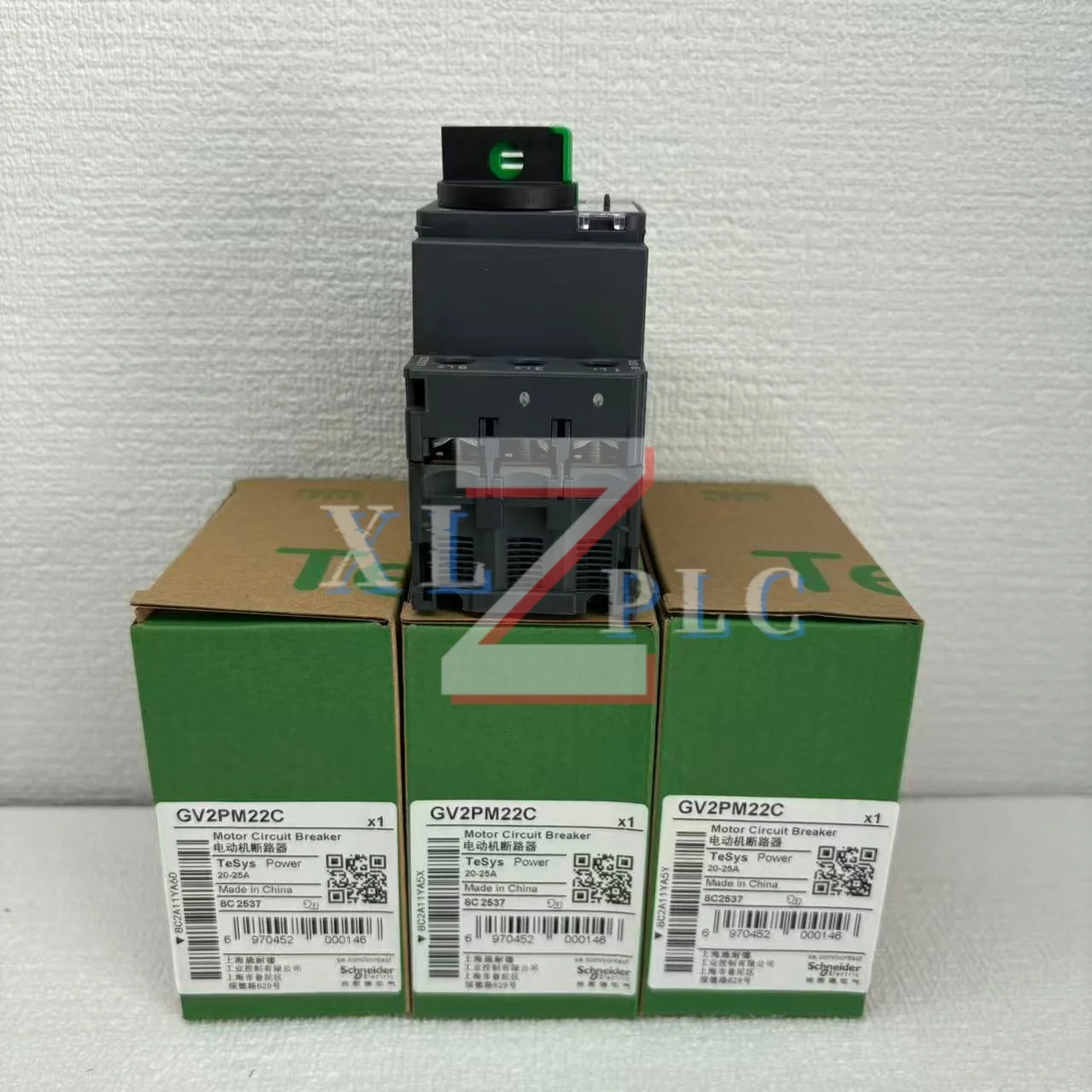 

GV2-PM22C Motor protector brand new