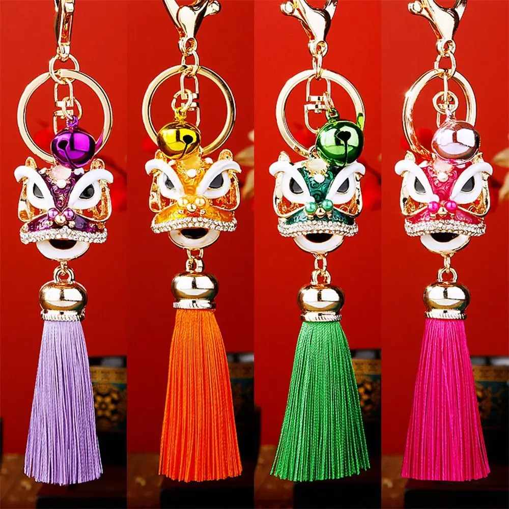 Delicate Chinese Style Lion Dance Keychain Ancient Mascot Fortune Lion Lion Wake Keychain Key Holder Crystal Animal Bag Pendant