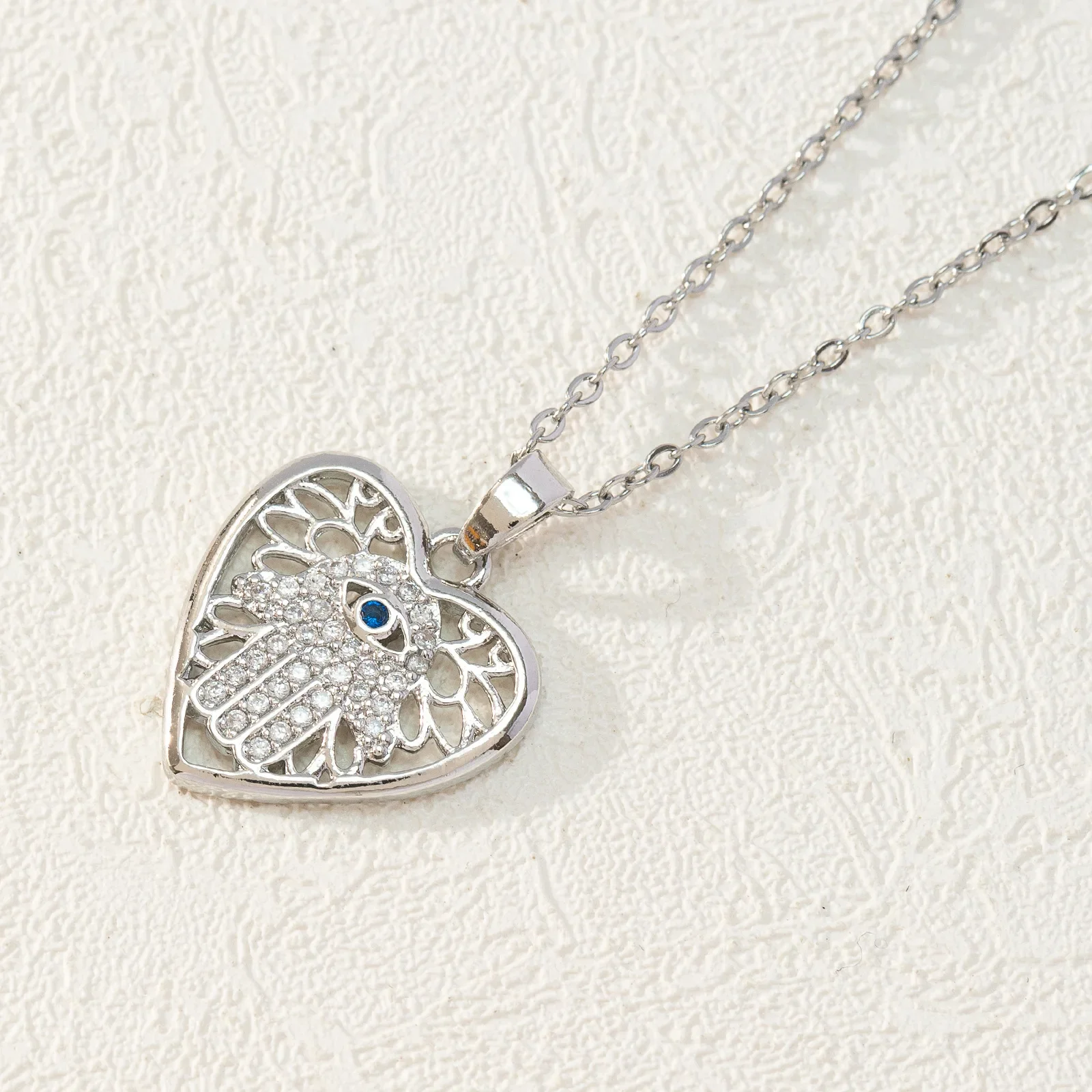 همسة اليد شيطان كحل قلادة عالية الشعور الياقوت الإناث شخصية المتخصصة الاتجاه قلادة حلية الديكور موضة بسيطة #4