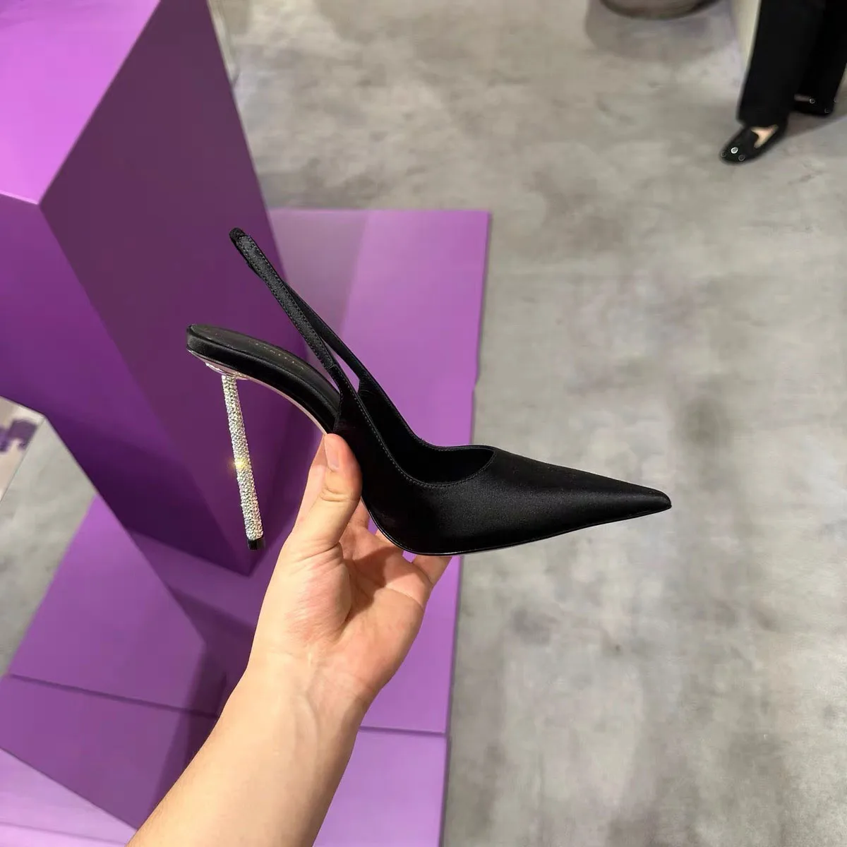 Crystal Heel Pointed Toe Sandals Satin Stiletto Slingback Women Shoes Summer Ankle Strap Female Pumps Fine Heel Sandalias Mujer