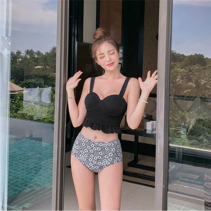 

2024 New Sle Conservative Bikini Swimsuit for Girls Thermal Spring Swimming Student Pure Desire Cover-Up Nylon Material