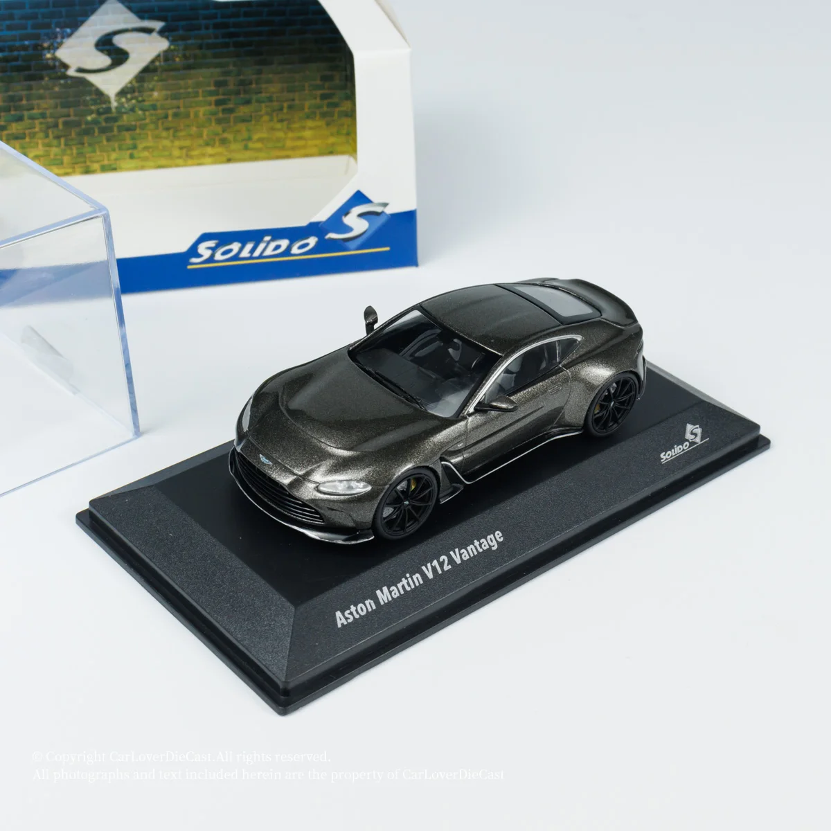 

Diecast Solido 1:43 Scale Aston Martin V12 2023 Alloy Automobile Collectible Toy Gift Souvenir Display Ornament