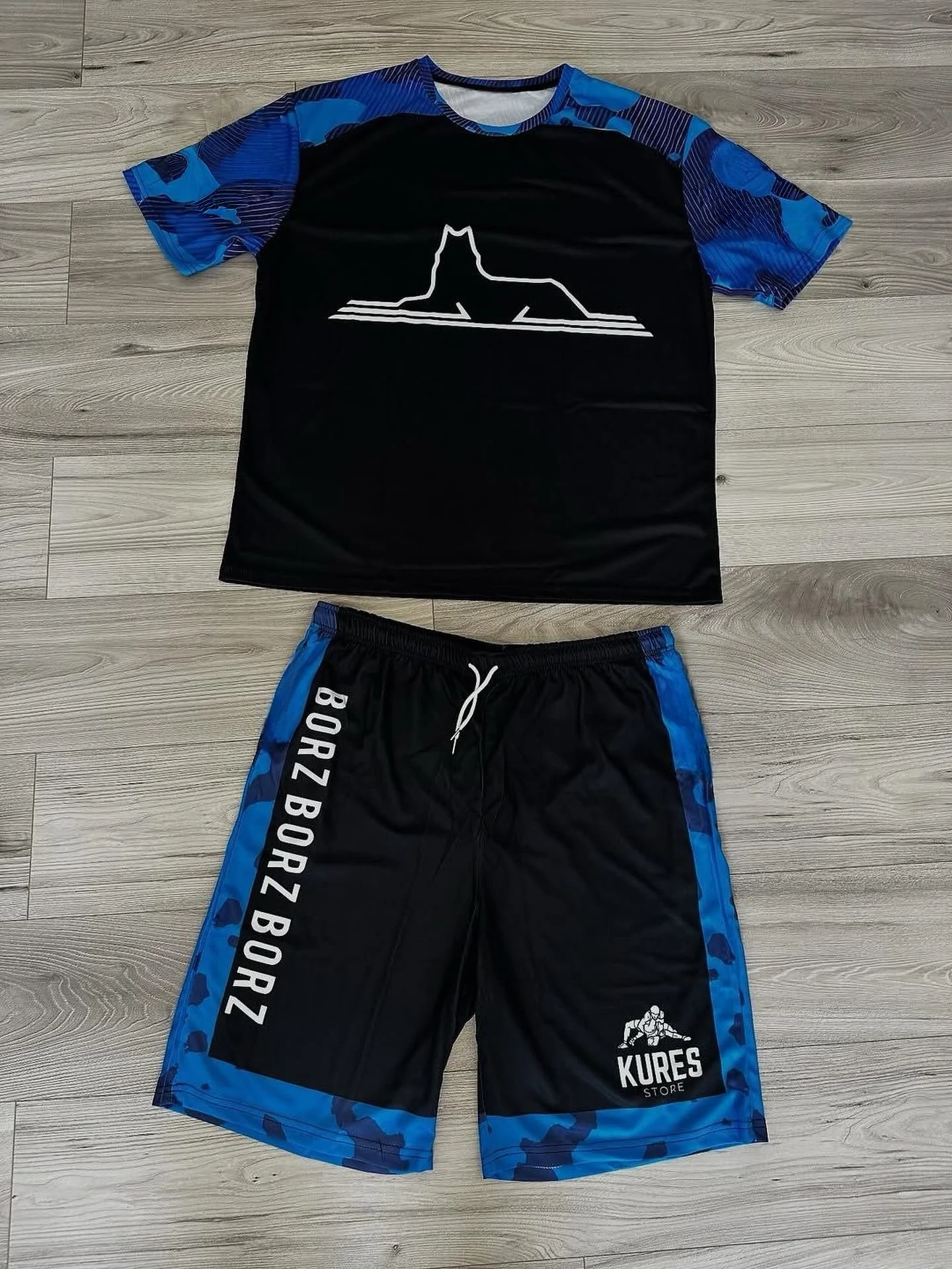 Image of Sommer MMA Fighter Training Kurzarm-T-Shirt & Shorts Herren Locker Sitzend Atmungsaktiv Schnelltrocknend Feuchtigkeitsabsorbierend Sportset Erwachsene Kinder