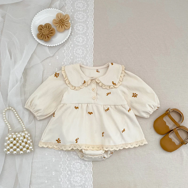 Baby-Mädchen-Stramplerkleid, langärmelig, mit Spitze, Peter-Pan-Kragen, Blumenstickerei, Baby-Overall, Frühling/Herbst, Kleidung für Kleinkinder, 0–24 Monate. – Detail 4