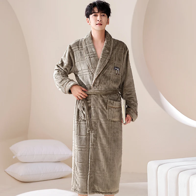 

Coral Velvet Robe Male Warm V-Neck Thick Dressing Gown With Belt Men's Bathrobe Autumn Winter Long Robe Mens Spas Bath Robe XXXL