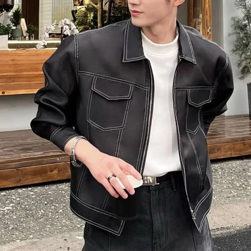 Chaquetas sueltas de manga larga para hombre, estilo fino, bolsillos empalmados, cremallera, decoración de línea brillante, moda, Otoño, nuevo, 2024