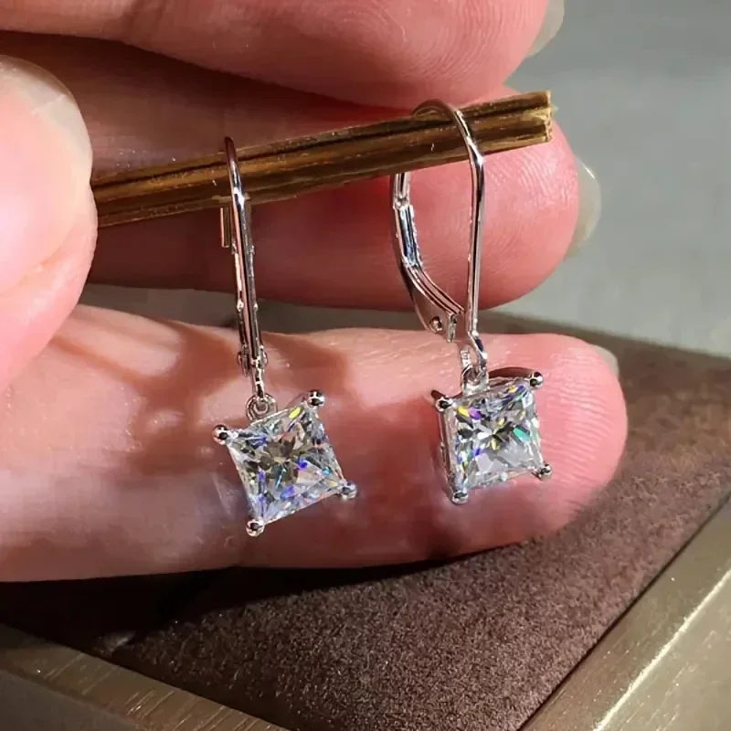 Gift Luxury Solitaire Princess Cubic Zirconia Drop Earrings for Women Simple Elegant Accessories Wedding Party Fashion Jewelry