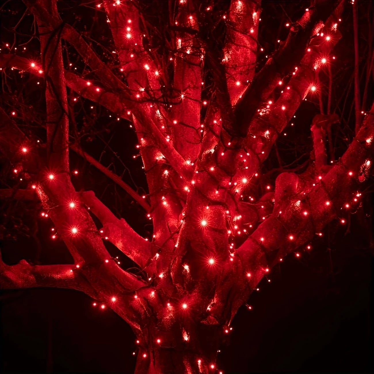 Solar Powered Christmas Lights 50-200 LED Outdoor Light Strings Festive Garden Courtyard Red Blinking Lights with Solar Panel