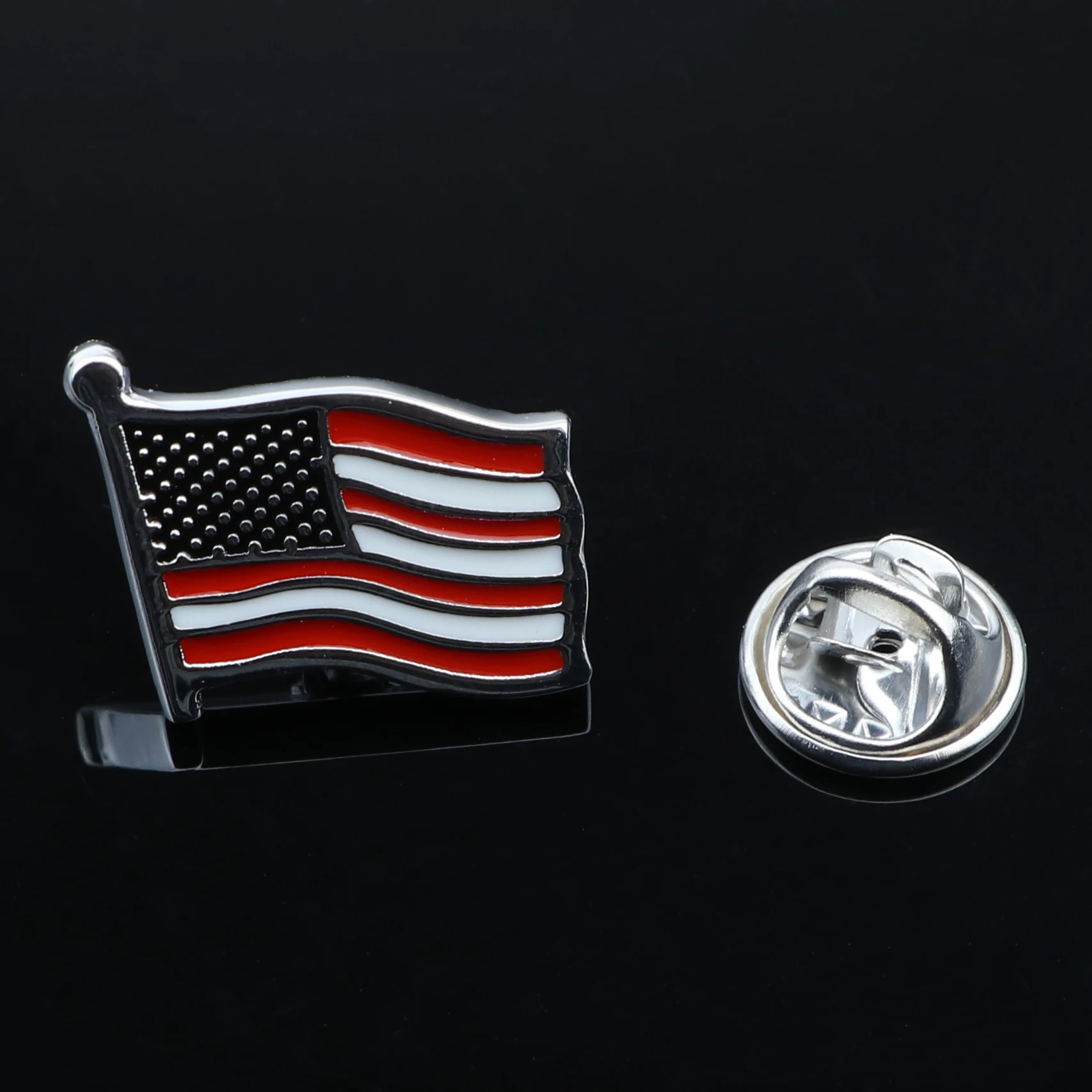 Men\'s Advanced Chic Brooch Rose National Flag Skull Pin Suit Shawl Lapel Pins Corsage Hat Shirt Collar Pin Party Daily Accessory