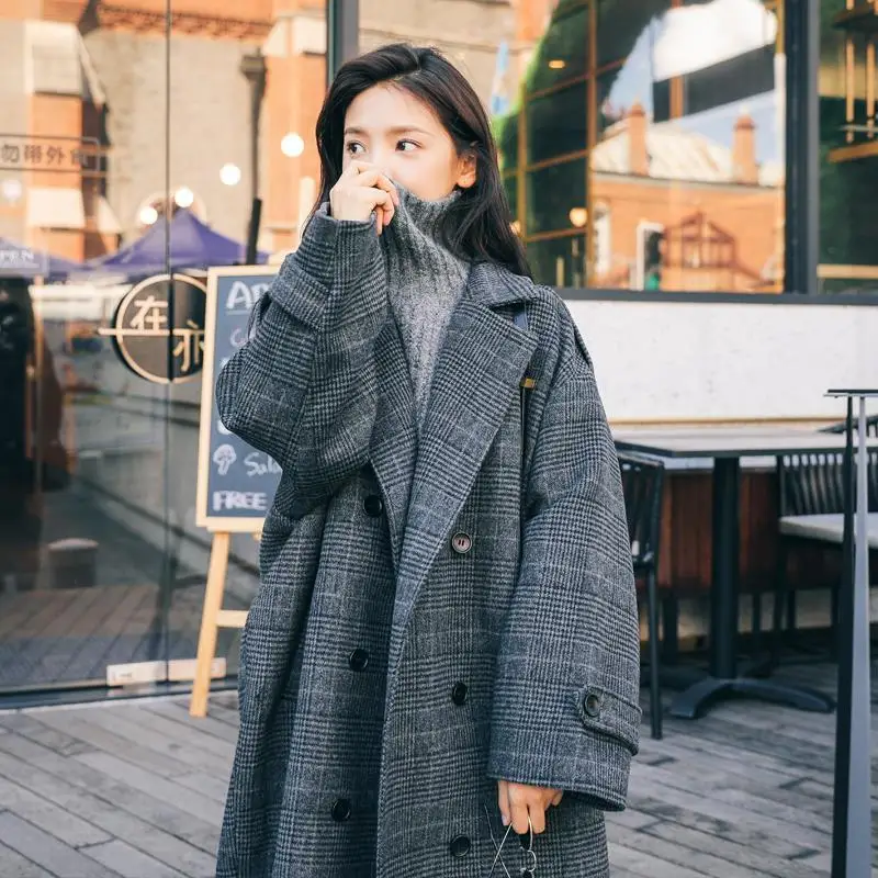 

2023 New Autumn Winter Fashion Women Woolen Coat Plaid Lapel Office Lady Jackets Loose Elegant Vintage Hepburn Style Outerwear