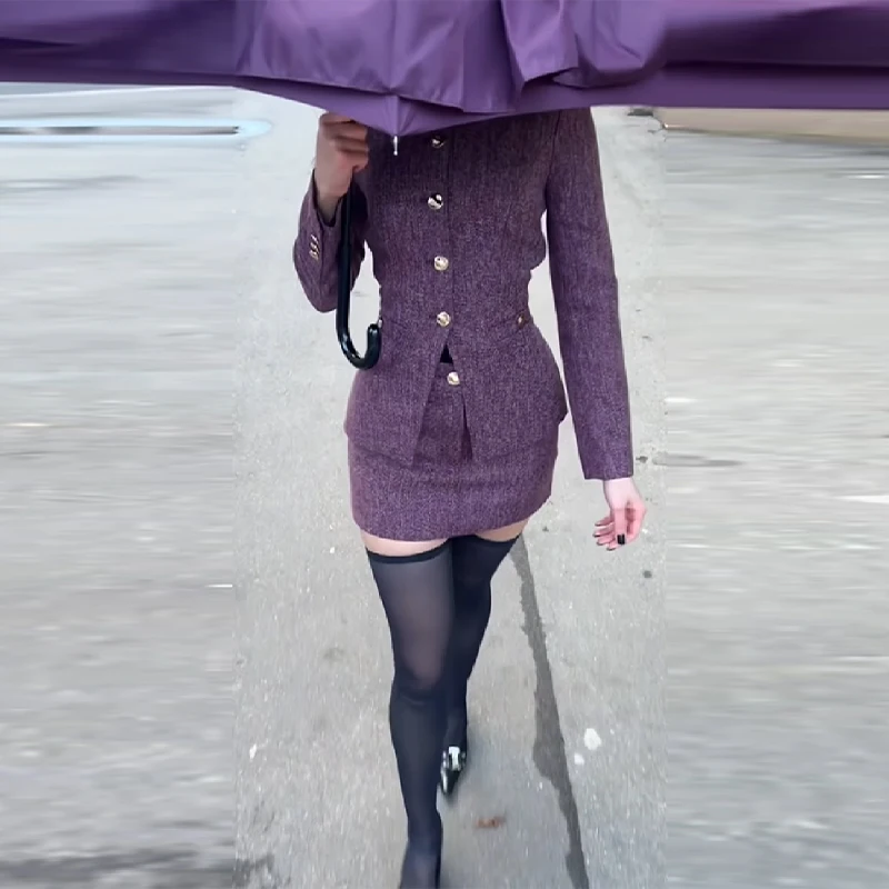 Eleganckie komplety damskie, dopasowane płaszcze z wysokim kołnierzem zapinane na jeden guzik, mini spódniczki, garnitury wełniane, dwuczęściowe zestawy, modne stroje damskie 2025.