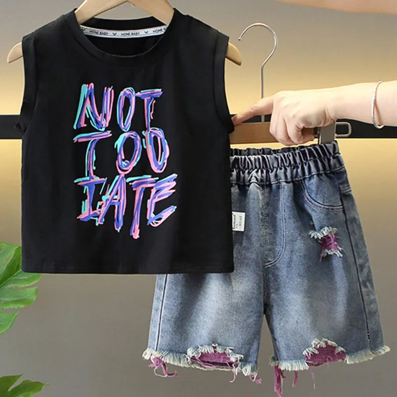 

2Piece Summer Boys Outfit Set Korean Fashion Letter Print Sleeveless Baby Tops+Hole Denim Shorts Boutique Kids Clothing B002