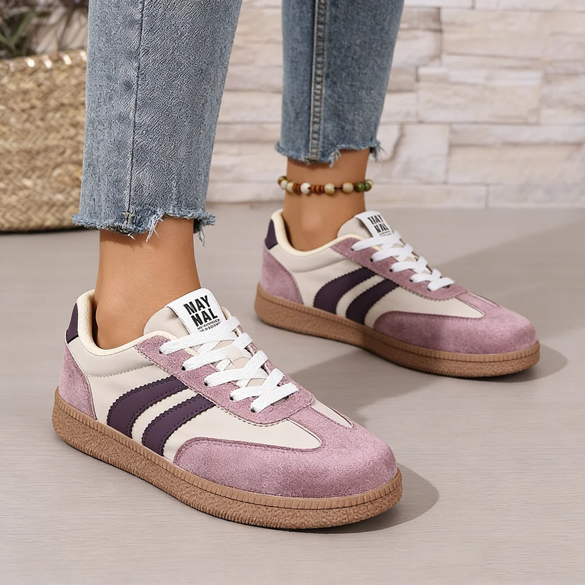 

Women's Lightweight Fashion Sneakers Striped Lace Up Sports Shoes Casual Breathable Soft Comfort Plus Size Running