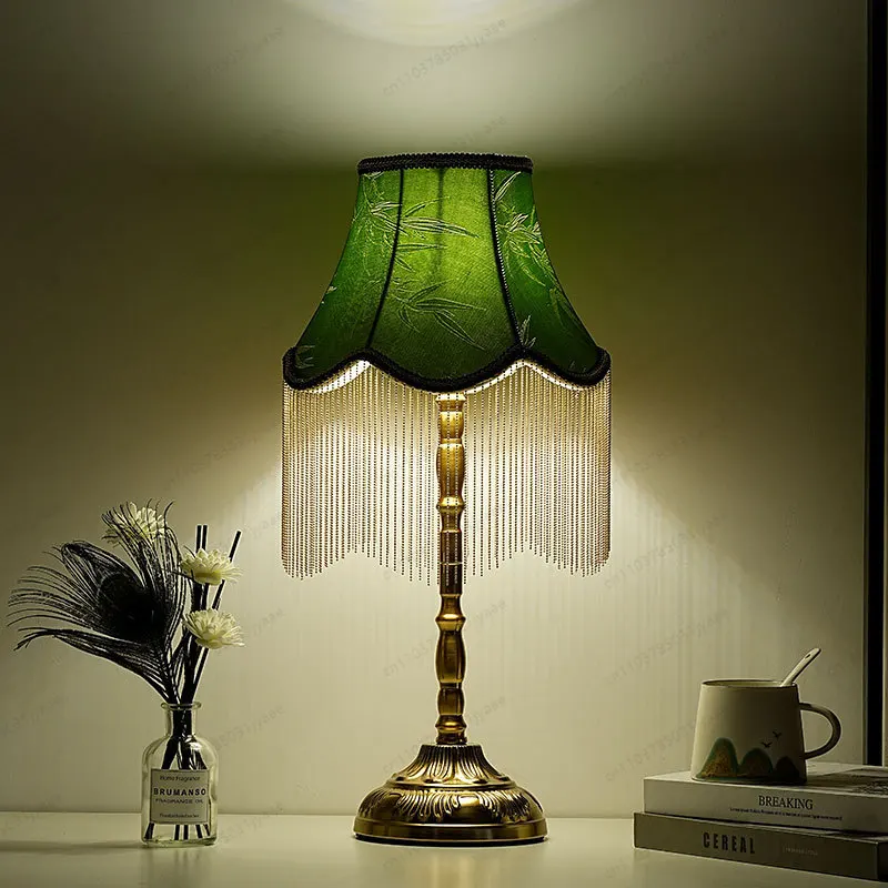 

French Retro Bamboo Wood Bedside Lamp, Luxury Fringed Table Light with Printing Shade for Bedroom Atmosphere
