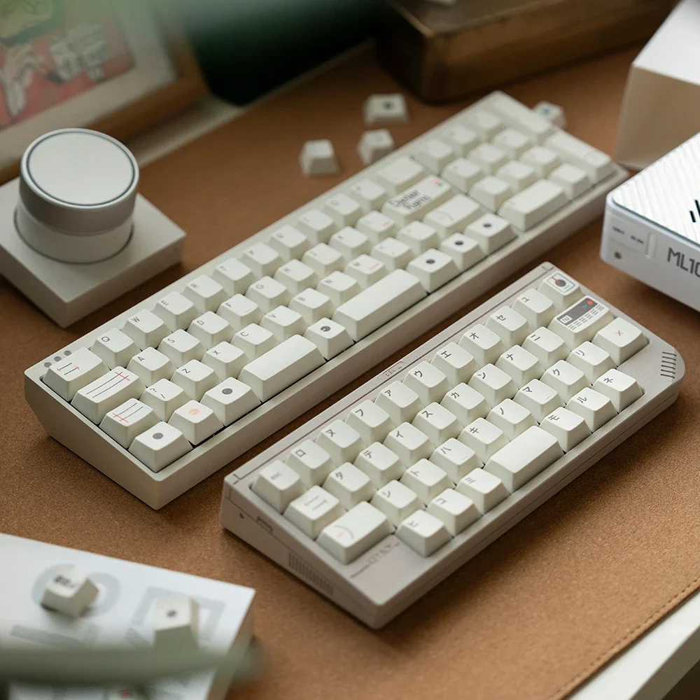 

Original keycap T52 minimalist Braun wind heat sublimation keycap custom mechanical keyboard DIY milky white retro
