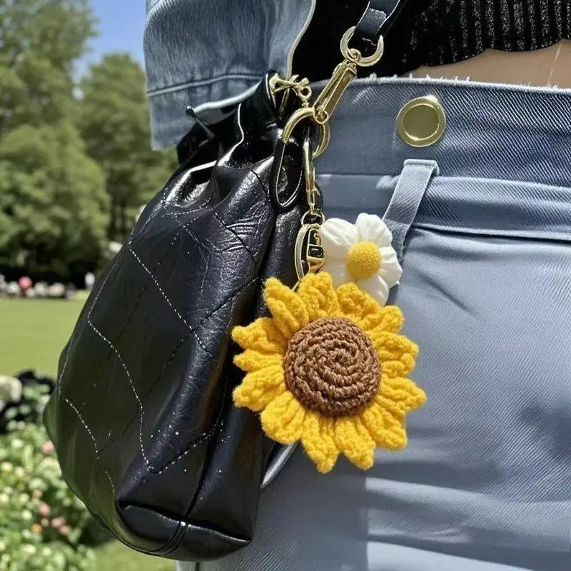Handmade Crochet Sunflower Keychain With Green Leaf Charm For Backpack Decor Daily Use Gift For Sunflower Fans