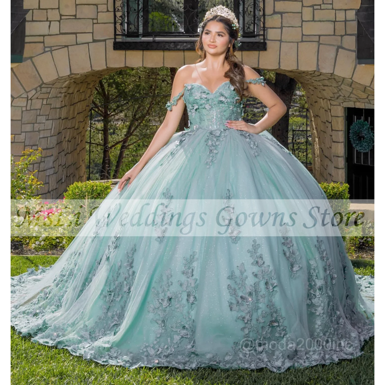 

Luxury Quinceanera Dresses For Mexican Girl Appliques Beads Off The Shoulder Princess Ball Gown 15 16 Sweet Girls Prom Gowns