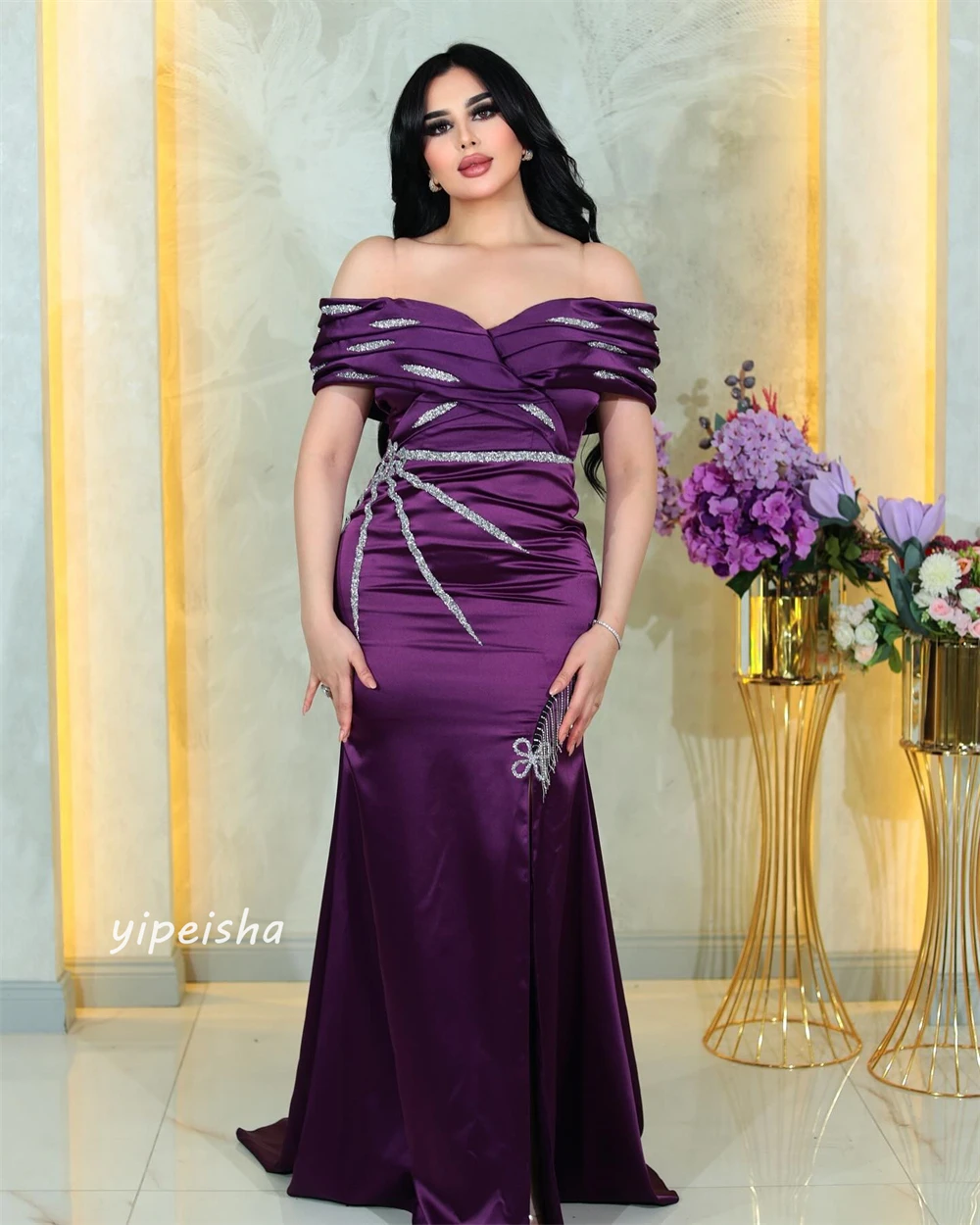 ที่กําหนดเองชุดราตรีซาตินประดับด้วยเลื่อม Draped จีบคนดัง Mermaid Off-the-shoulder Bespoke โอกาสชุดยาวชุด