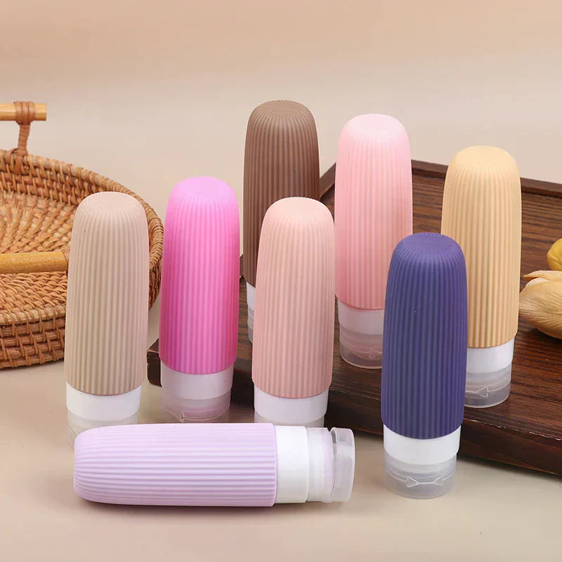 ชุดขวดซิลิโคนสำหรับเดินทาง 4 ชิ้น/ชุด ขนาด 90 มล.  แบบพกพา ป้องกันการรั่วซึม เติมได้ บีบได้ ใส สำหรับใส่ในกระเป๋าเครื่องสำอาง