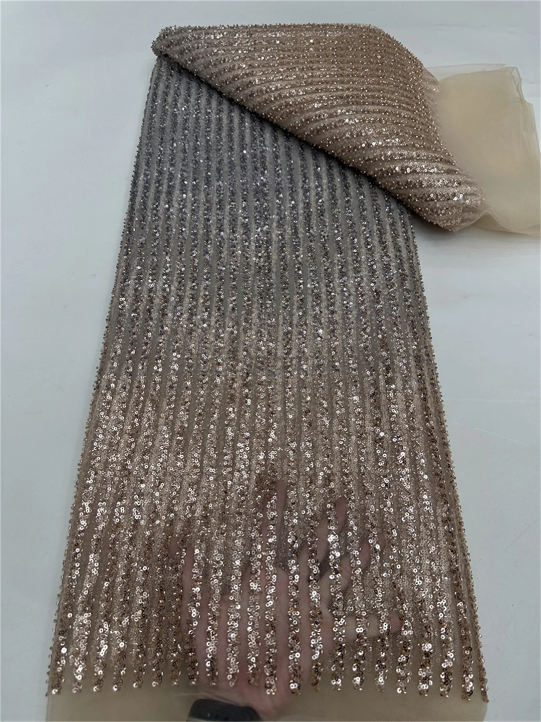 

2025 African French Nigerian High End Tulle Lace Fabric With Beads Sequins Mesh for Embroiderg Wedding Party Bride Sewing Dress