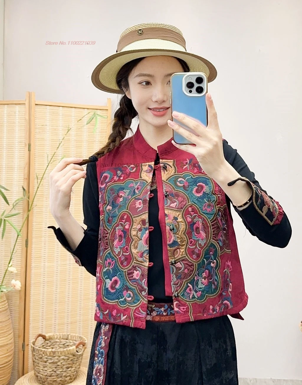 

2024 women ethnic hanfu tops chinese vintage satin jacquard vest sleeveless jacket national flower embroidery stand collar vest