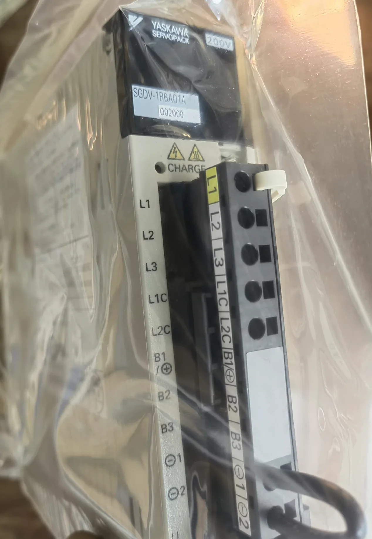 SGDV-1R6A01A002000 Brand New Servo Drive Original Genuine 1-year warranty Fast Shipping，SGDV 1R6A01A002000