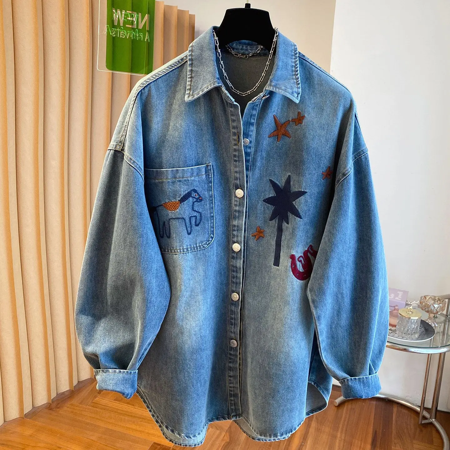

2026 Spring and Autumn Women's Cowboy Jacket Commuter Embroidered Shirt Jacket