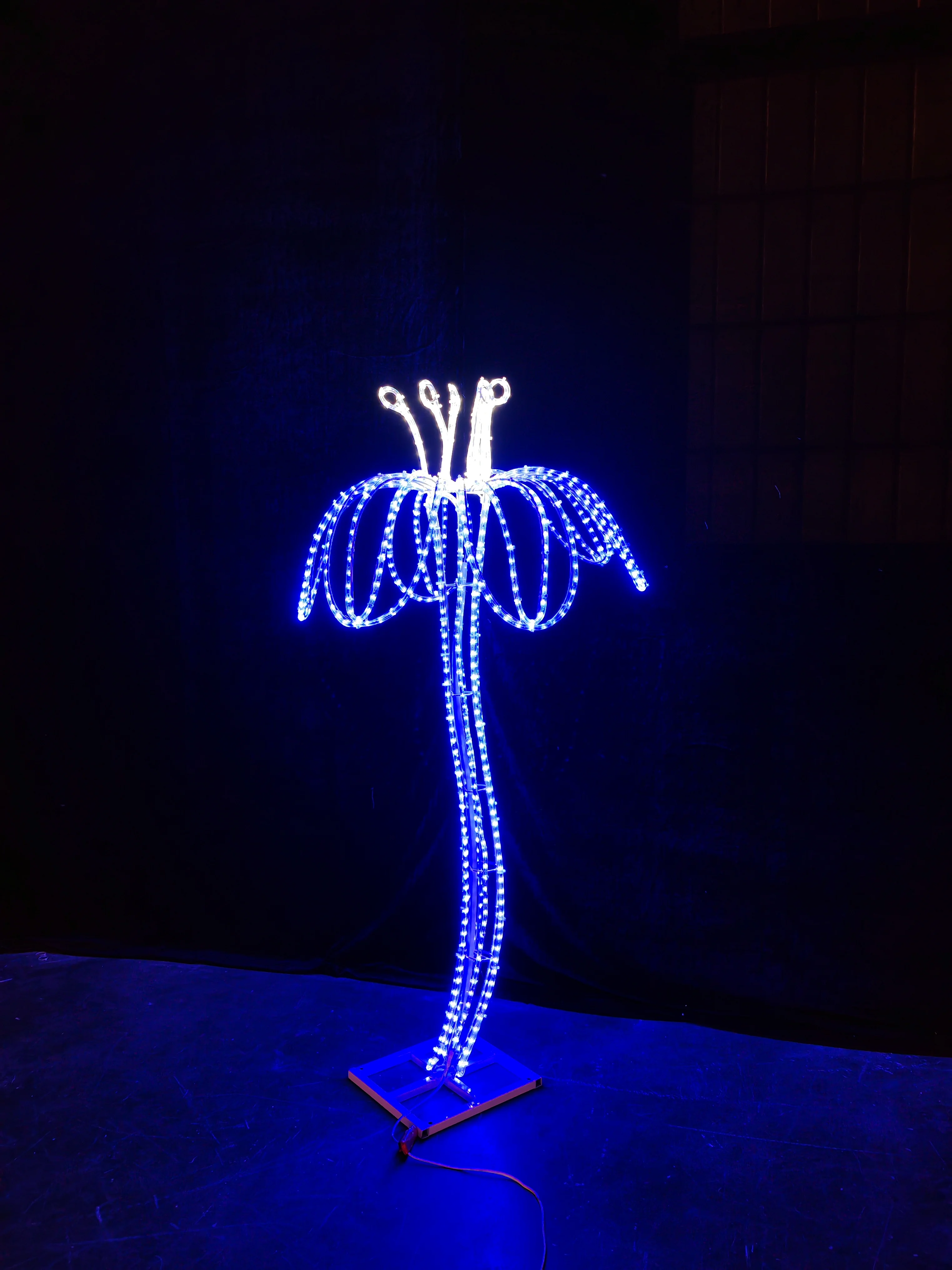 Giant Floral Pattern Light Flexible Christmas Commercial Decoration Handmade Flowers