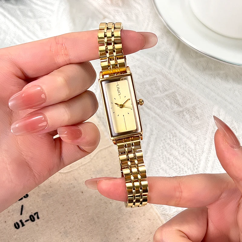 Vintage high-end rectangular steel watch for women, simple and niche high-value quartz watch