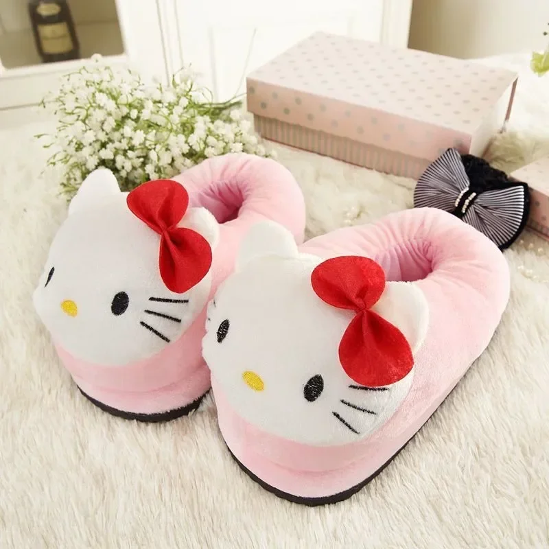 Kawaii hallo kitty baumwoll pantoffeln anime sanrio süßes mädchen zu hause warm halten gehören absatz baumwoll schuhe rutsch feste plüsch pantoffeln