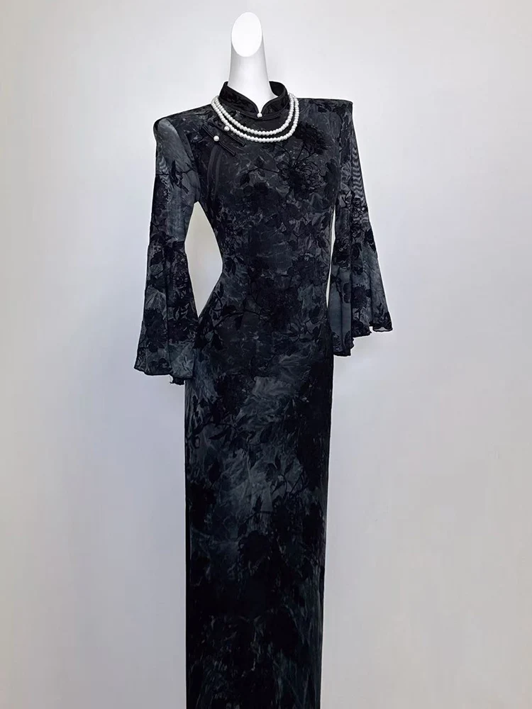 

Stunning Royal Blue Chinese Sle Tie Dye High End National Trend Old anghai Retro Beautiful Autumn New Arrival