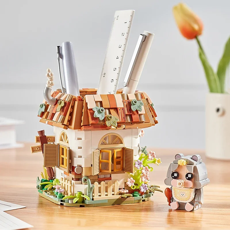 Mini Building Blocks Creative Pen Holder Small Particle Assembled Ornaments DIY Stationery Pen Holder House Model Toys Gifts