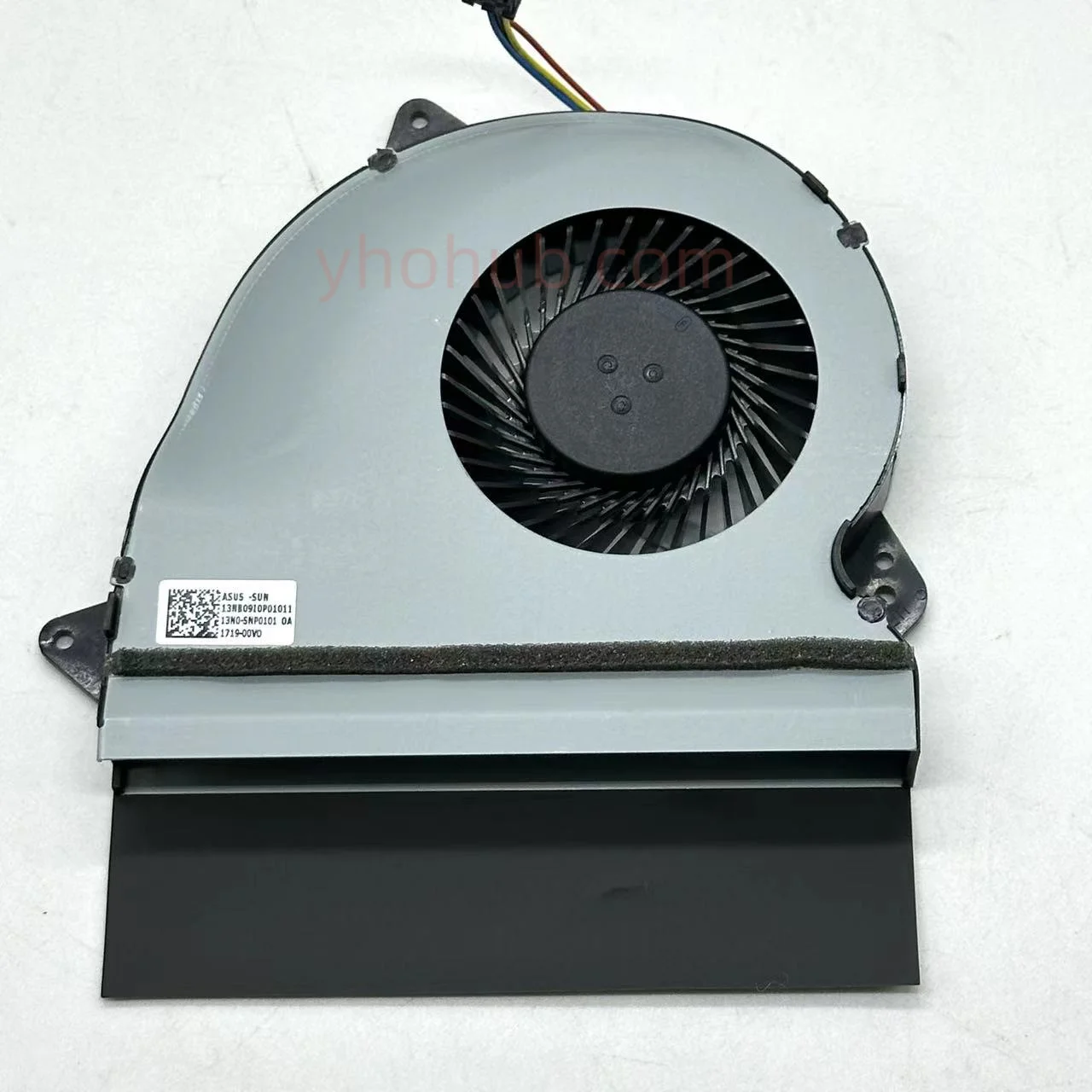 SUNON MF75120V1-C251-S9A DC 5V 2.25W 4-wire Server Cooling Fan