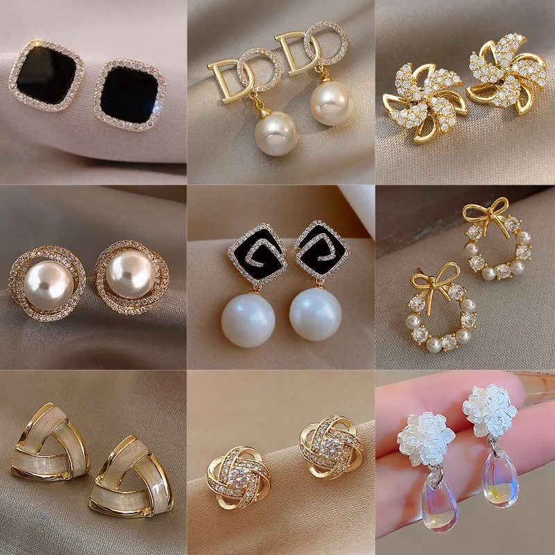 Inlaid Rhinestone Pearl Stud Earrings Women Personality Fashion Unique Design Earrings Wedding Jewelry Birthday Gift