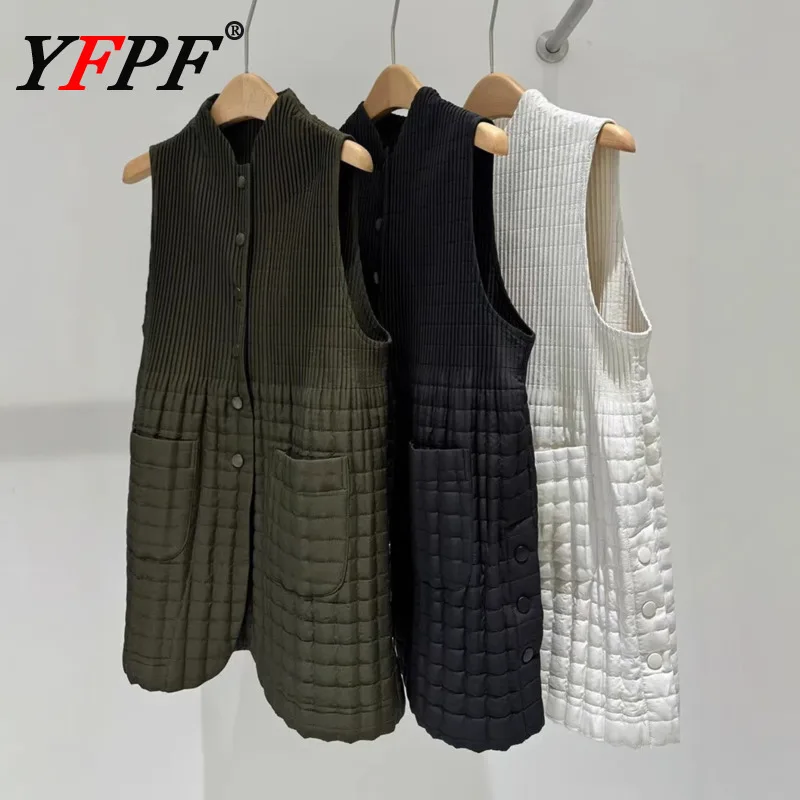 

YFPF осень-зима, новый женский жилет, пальто, плиссированный дизайн, без рукавов, на пуговицах, однотонная повседневная куртка, модная одежда 2025 года