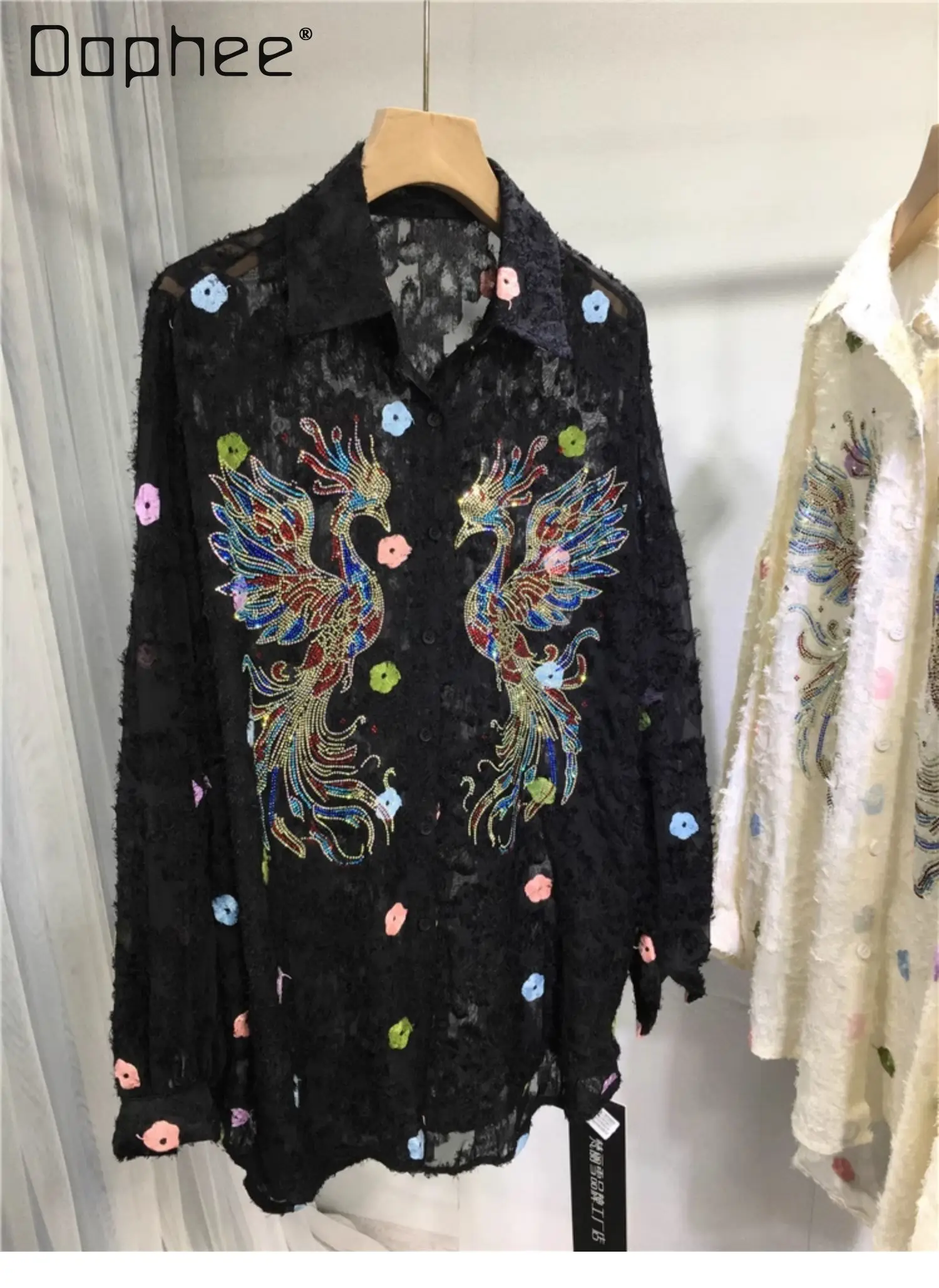 Phoenix ricamo foratura a caldo camicie a maniche lunghe donna primavera estate a pois leggero traspirante sciolto top di media lunghezza