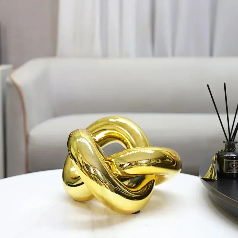 Wrapping Knots Artwork Gold-plated Geometry Knot Ornaments Desk Decoration Modern Geometric Resin Crafts Room Aesthetic Decor