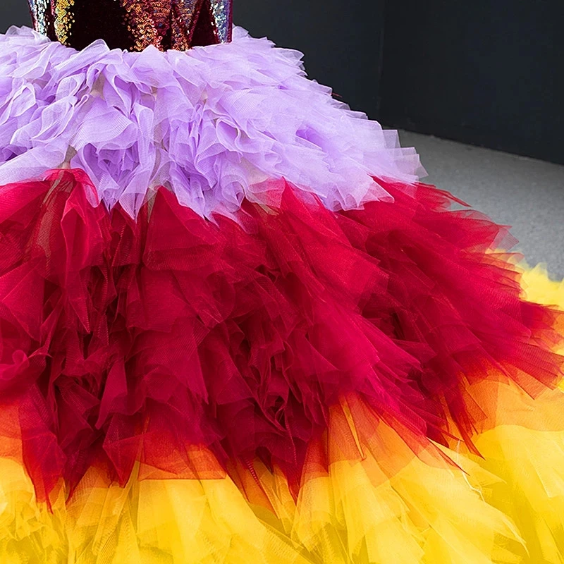 فستان سهرة عربي فاخر مخصص للسيدات من سعيد دبي بخيط ذهبي لامع بألوان متباينة فستان سهرة عربي فاخر لحفلات الزفاف