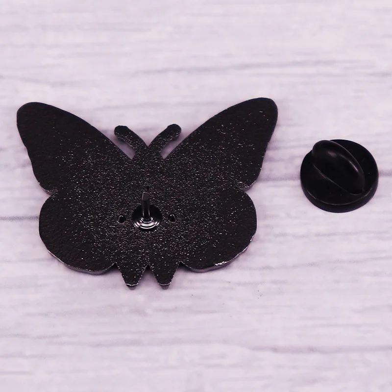 Animal Model Brooch Decoration of Tourist Souvenirs Metal Badges for Scientific Equipment Exquisite Enamel Pin Gift