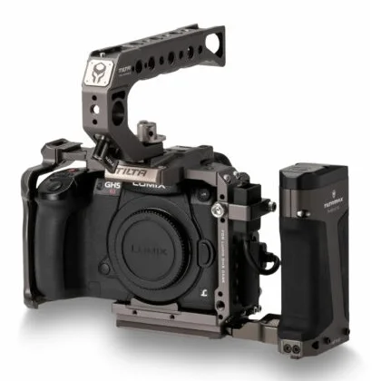 TA-T37-B Ing Series Kit B for the 4, 5, and 5S Cameras Minimizes Wear and Tear Over