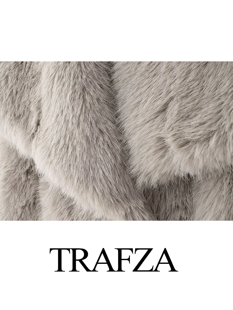 TRAFZA Women's Winter New Fashion Simple Faux Fur Effect Coat Lapel Long Sleeve Coat Female Elegant Premium Pocket Short Coat