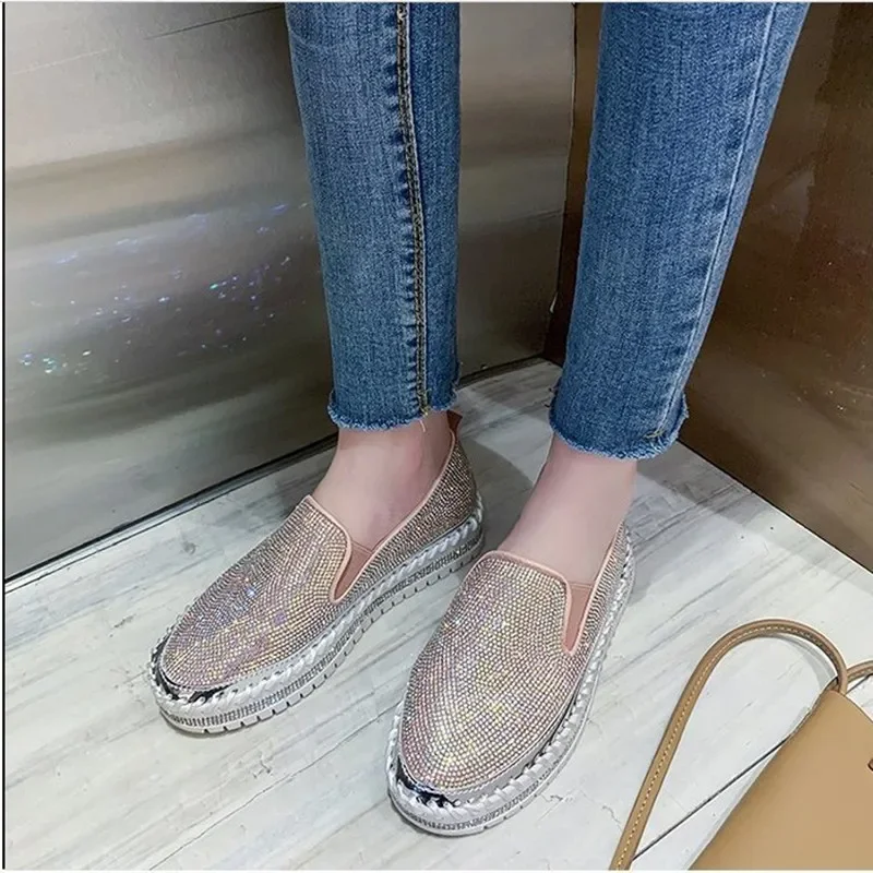 Women New Flats Crystal Ladies Glitter Bling Loafers Flat Platform Fashion Women Casual Moccasins Female Shoes Zapatos De Mujer